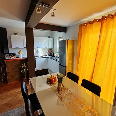 Apartman Dora Apartment Makarska Exterior photo
